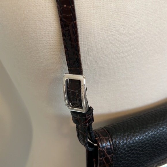 Brighton Trifold Blk/Brn wallet with crossbody strap (EUC) - Picture 10 of 10